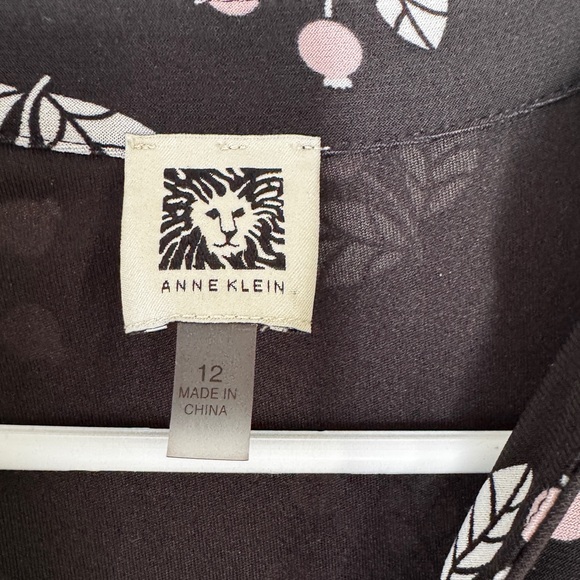 4 for $20 Anne Klein Black, Floral Pattern Sleeveless Dress with Pockets - Picture 4 of 5